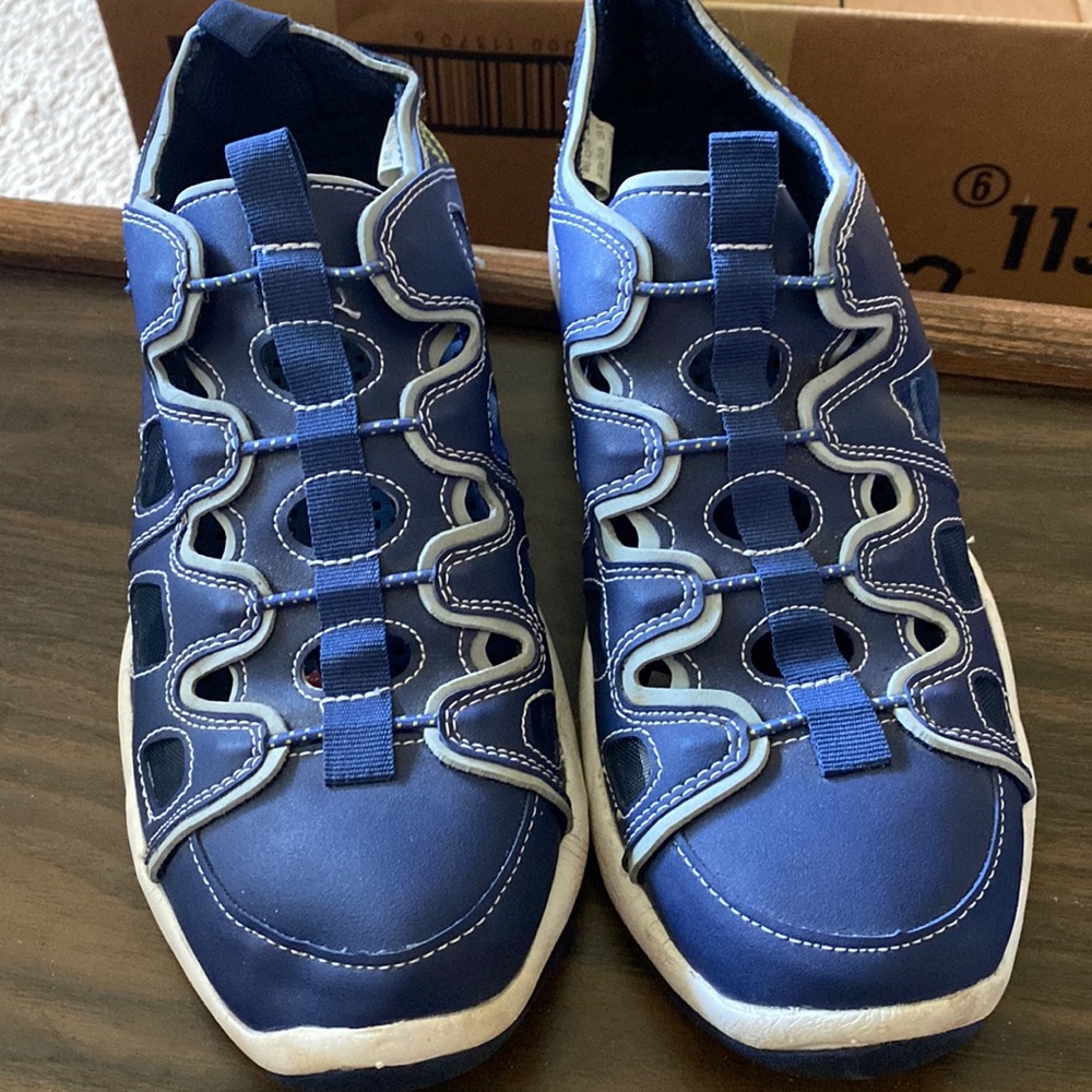Men’s Sand N Sun Aqua Lace Navy Blue Water Shoes, Size 10, Good Condition